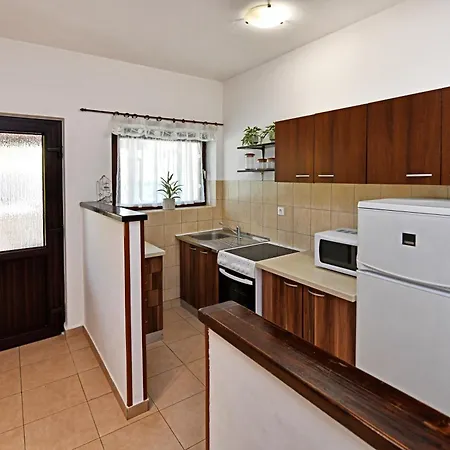 Apartamento Irena Arvaj