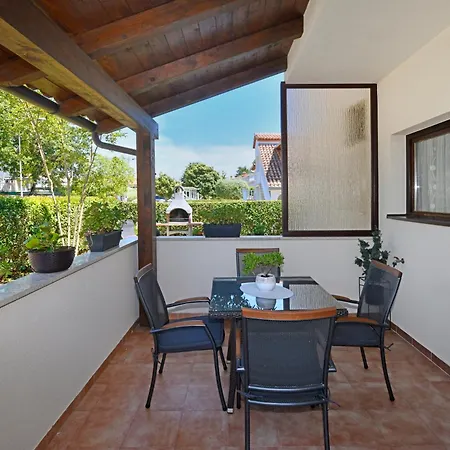 Irena Arvaj 포레치