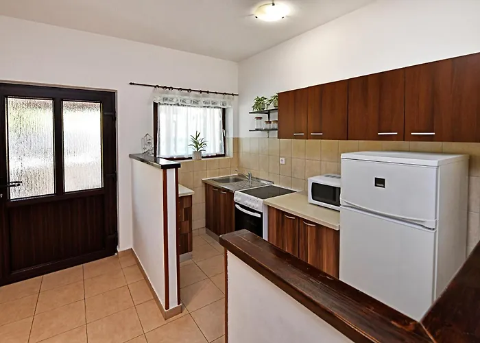 Apartman Irena Arvaj