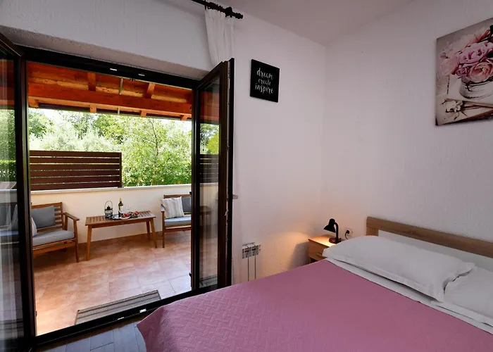 Irena Arvaj * Пореч