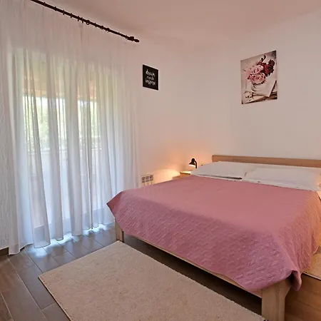 Irena Arvaj Apartment