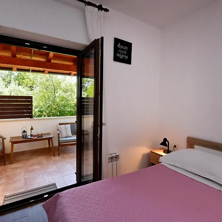 Irena Arvaj * بوريتش