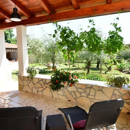 Irena Arvaj Apartment *